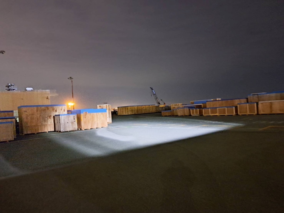 アステカスーパーライト160Wの実際の照射イメージ